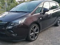 Braun Gebraucht 2012 Opel Zafira Tourer OPC Van / Kleinbus | 6.900 € (Guter Preis)