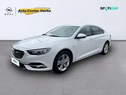 Schneeweiss/summitwhite/arctic Gebraucht 2017 Opel Insignia Edition Limousine | 18.900 € (Teuer)