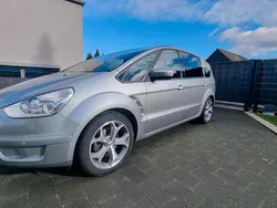Silber Gebraucht 2007 Ford S-MAX Titanium Van / Kleinbus | 5.500 € (Teuer)