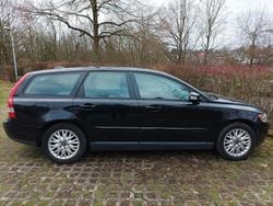 Schwarz Gebraucht 2007 Volvo V50 Kombi | 3.000 € (Etwas zu teuer)