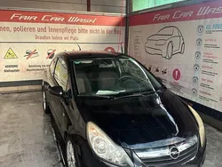 Schwarz Gebraucht 2006 Opel Corsa Kleinwagen | 890 €