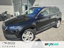 Schwarzmagic perleffekt Gebraucht 2018 Skoda Karoq Style SUV | 21.440 € (Guter Preis)