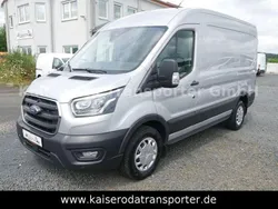 Weiss Gebraucht 2020 Ford Ka Kleinwagen | 23.400 €