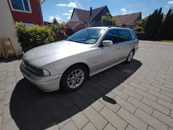 Silber Gebraucht 2002 BMW 525 Exclusive Kombi | 2.999 € (Superpreis)