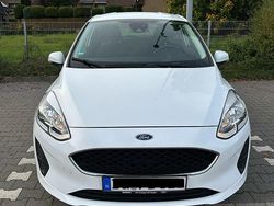 Weiß Gebraucht 2018 Ford Fiesta Kleinwagen | 7.200 €