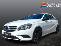 Calcite white uni paint Gebraucht 2015 Mercedes A180 Urban Limousine | 14.500 € (Fairer Preis)