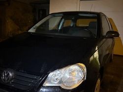 Schwarz Gebraucht 2007 VW Polo Comfortline Kleinwagen | 2.000 € (Fairer Preis)
