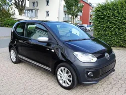 Schwarz Gebraucht 2016 VW up! CLUB Kleinwagen | 2.900 €