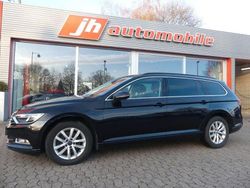Schwarz Gebraucht 2018 VW Passat Comfortline Kombi | 14.900 € (Guter Preis)