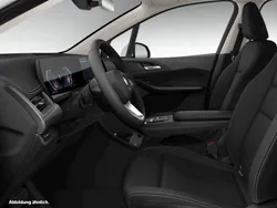Weiß Gebraucht 2024 BMW 218 Active Tourer Van / Kleinbus | 30.546 € (Fairer Preis)
