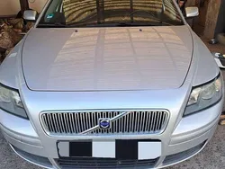 Silber Gebraucht 2006 Volvo V50 Kombi | 2.000 € (Guter Preis)