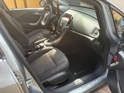 Grau Gebraucht 2010 Opel Astra Edition Kombi | 3.800 € (Superpreis)