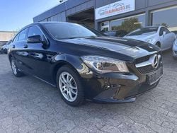 Schwarz Gebraucht 2015 Mercedes CLA180 Limousine | 14.790 € (Guter Preis)