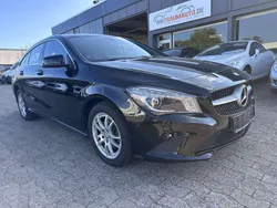 Schwarz Gebraucht 2015 Mercedes CLA180 Limousine | 14.490 € (Guter Preis)
