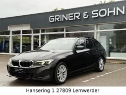Schwarz Gebraucht 2022 BMW 318 Shadowline Kombi | 23.200 € (Guter Preis)