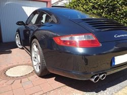 Blau Gebraucht 2006 Porsche 911 Coupé | 48.000 €