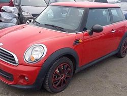 Rot Gebraucht 2011 Mini ONE Kleinwagen | 2.200 € (Guter Preis)