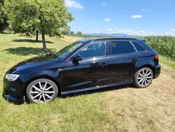 Schwarz Gebraucht 2018 Audi A3 Sportback Ambiente Limousine | 19.750 € (Fairer Preis)