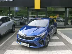 Blau Neu 2025 Renault Clio V Techno Limousine | 21.990 € (Fairer Preis)