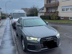 Grau Gebraucht 2016 Audi Q3 Advanced SUV | 14.900 € (Fairer Preis)