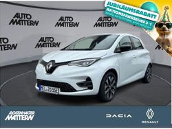 Weiß Gebraucht 2023 Renault Zoe Evolution Kleinwagen | 21.990 € (Teuer)