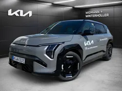 Grau Gebraucht 2025 Kia EV3 4 SUV | 44.850 € (Fairer Preis)