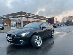 Schwarz Gebraucht 2014 Mazda 3 Optimum Limousine | 7.899 € (Fairer Preis)