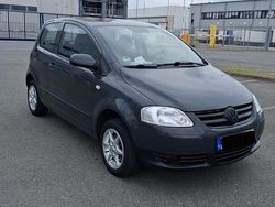 Grau Gebraucht 2008 VW Fox Kleinwagen | 2.000 € (Fairer Preis)