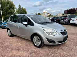 Silber Gebraucht 2013 Opel Meriva Active Van / Kleinbus | 3.800 € (Guter Preis)