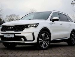 Weiß Gebraucht 2022 Kia Sorento Spirit SUV | 36.999 € (Fairer Preis)