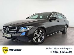 Schwarz Gebraucht 2020 Mercedes E200 Avantgarde Limousine | 29.760 € (Fairer Preis)
