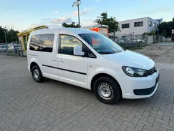 Weiß Gebraucht 2014 VW Caddy Trendline Van / Kleinbus | 6.700 € (Guter Preis)