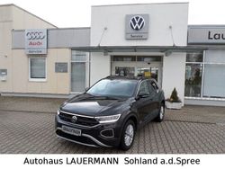 Schwarz Gebraucht 2023 VW T-Roc Life SUV | 27.500 € (Fairer Preis)