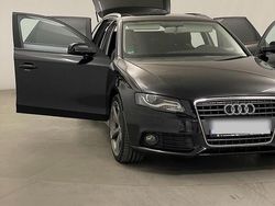 Schwarz Gebraucht 2011 Audi A4 Design Kombi | 7.800 € (Fairer Preis)