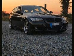 Schwarz Gebraucht 2008 BMW 325 Sport Line Kombi | 6.999 € (Etwas zu teuer)