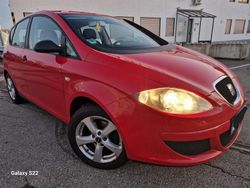 Rot Gebraucht 2008 Seat Altea Comfort Van / Kleinbus | 2.600 €