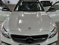 Weiß Gebraucht 2016 Mercedes C63 AMG AMG Kombi | 38.000 € (Etwas zu teuer)