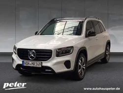 Digitalweiß Gebraucht 2024 Mercedes GLB220 Night SUV | 48.810 € (Fairer Preis)