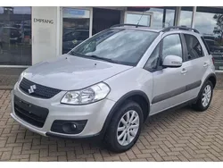 Silber Gebraucht 2012 Suzuki SX4 Style Limousine | 6.250 € (Etwas zu teuer)