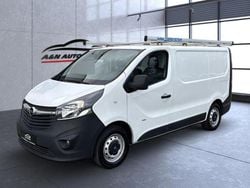Weiß Gebraucht 2018 Opel Vivaro Van / Kleinbus | 18.490 € (Teuer)