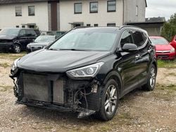 Schwarz Gebraucht 2016 Hyundai Santa Fe Premium SUV | 9.990 €