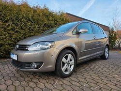 Kaschmirbraun Gebraucht 2010 VW Golf VI Team Kleinwagen | 8.990 € (Etwas zu teuer)