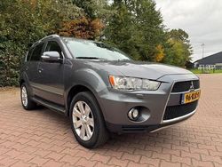 Grau Gebraucht 2010 Mitsubishi Outlander Intense+ SUV | 6.154 €