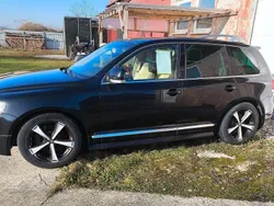 Schwarz Gebraucht 2006 VW Touareg Individual SUV | 7.500 € (Etwas zu teuer)