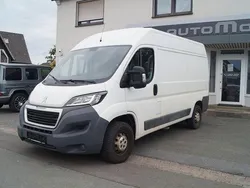 Weiß Gebraucht 2017 Peugeot Boxer Avantage Van | 14.890 € (Fairer Preis)
