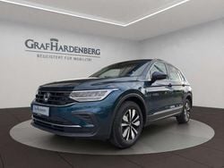 Blau Gebraucht 2024 VW Tiguan Move SUV | 31.390 € (Guter Preis)