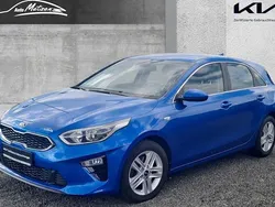 Blau Gebraucht 2020 Kia Ceed 2 Limousine | 16.977 € (Fairer Preis)