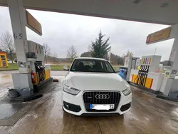 Weiß Gebraucht 2012 Audi Q3 SUV | 12.500 € (Fairer Preis)