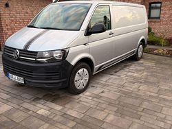 Silber Gebraucht 2015 VW Transporter Van | 15.600 € (Fairer Preis)