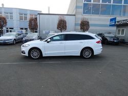 Frostweiß Gebraucht 2021 Ford Mondeo Titanium Kombi | 14.380 € (Guter Preis)